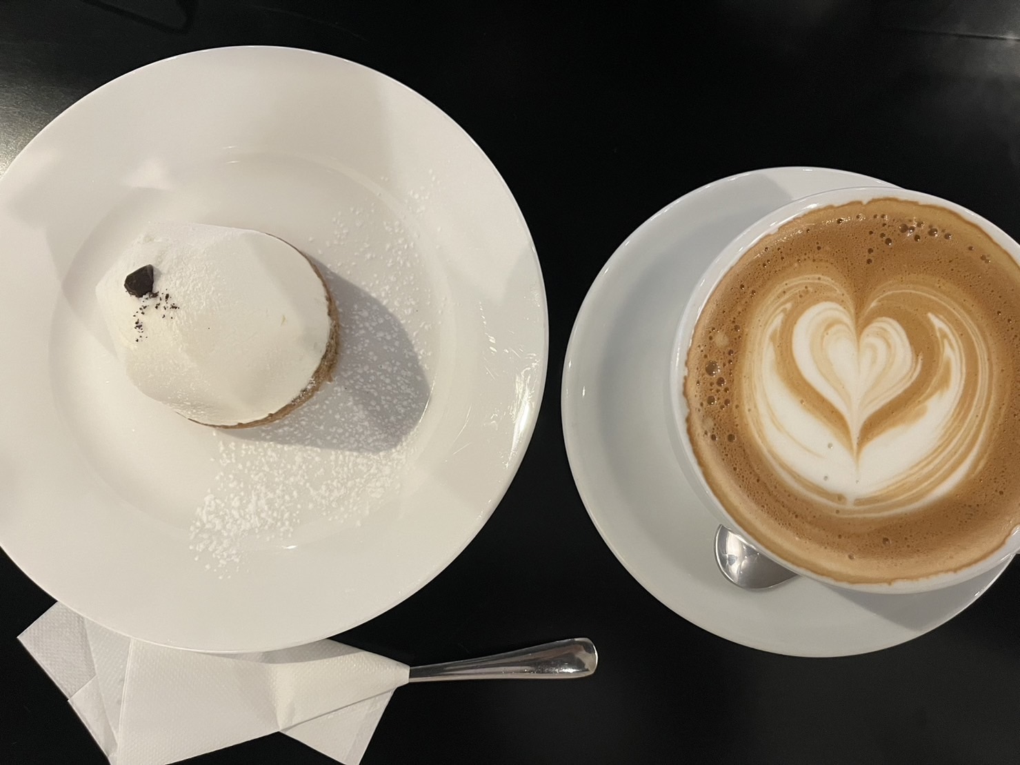 岡山　公文庫カフェ　マロンクリームケーキ