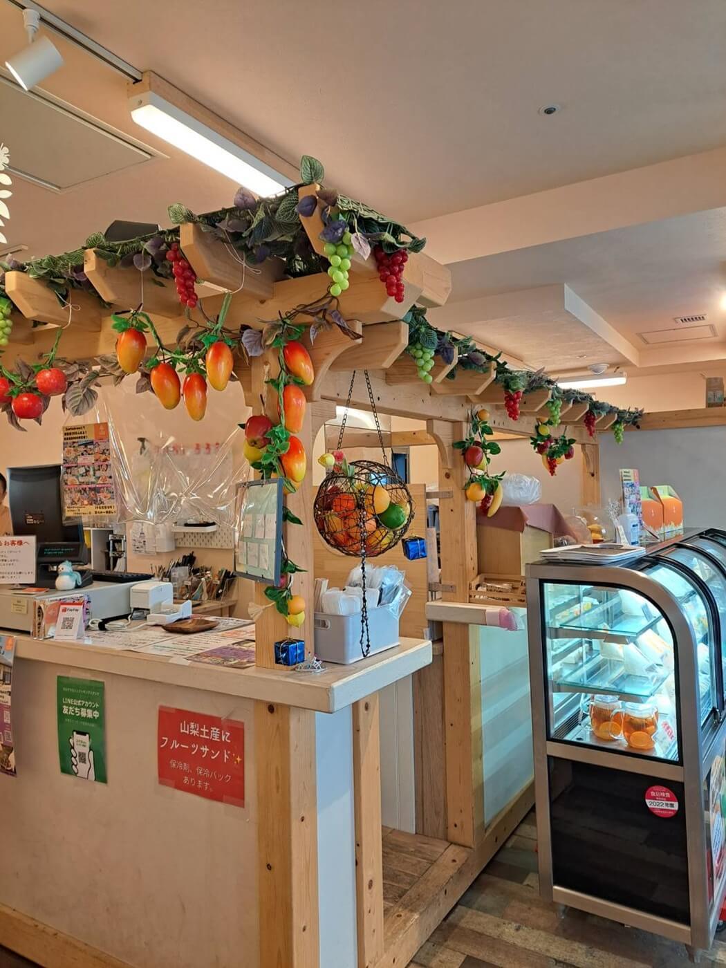 リゾナーレ八ヶ岳　マルサマルシェクッキングスタジオ　店内