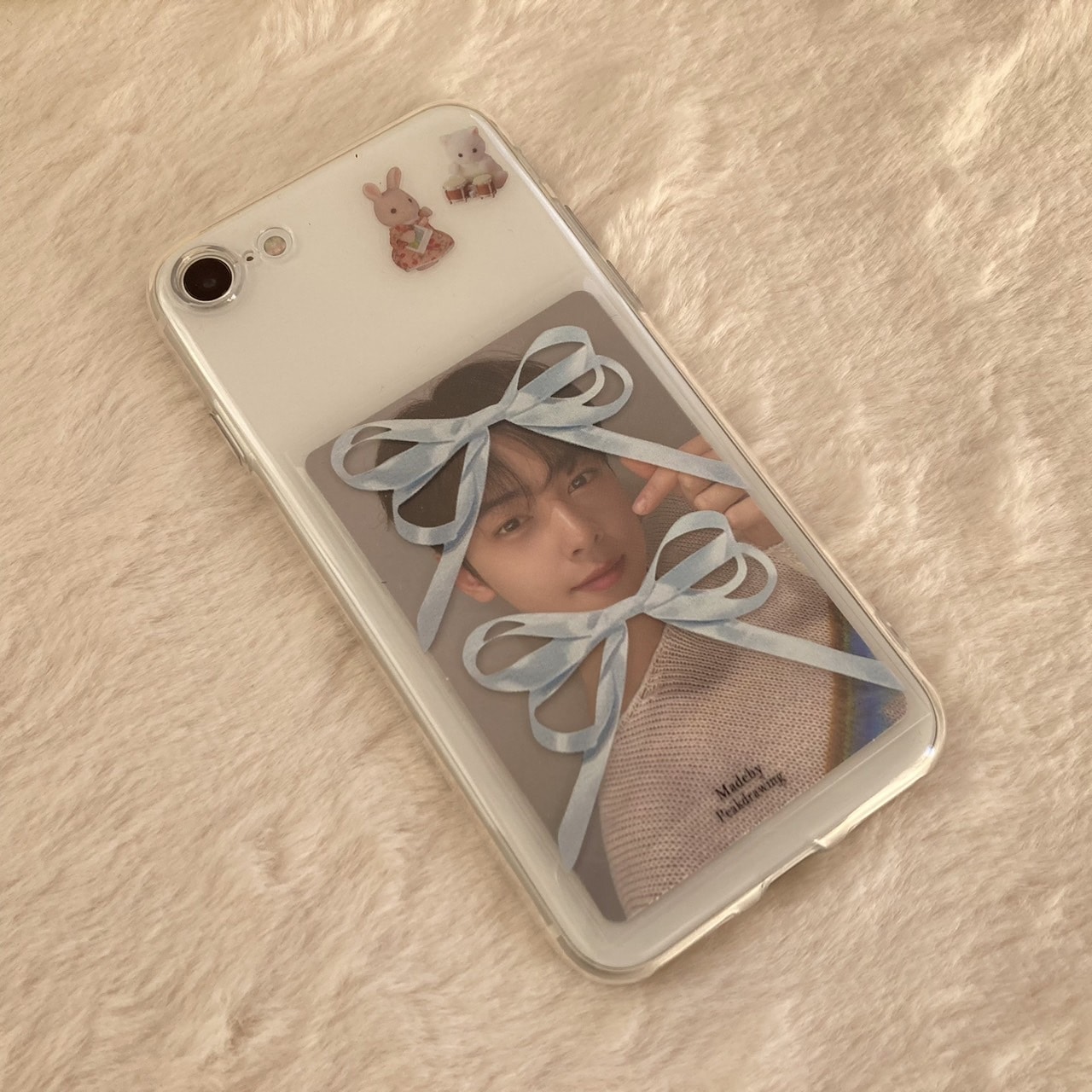 SHEIN　リボン　スマホケース　Kポオタク