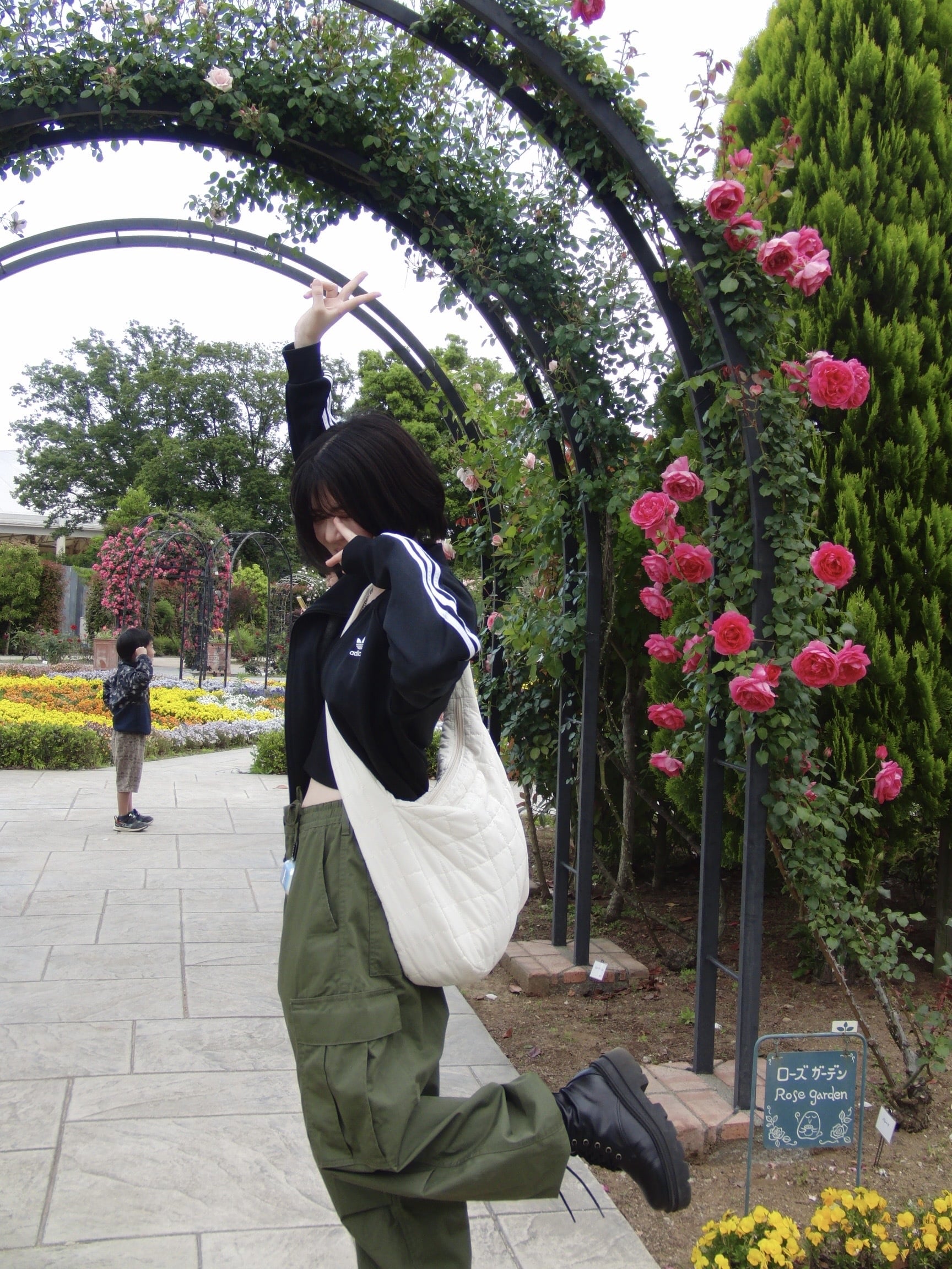 トラックジャケットコーデ