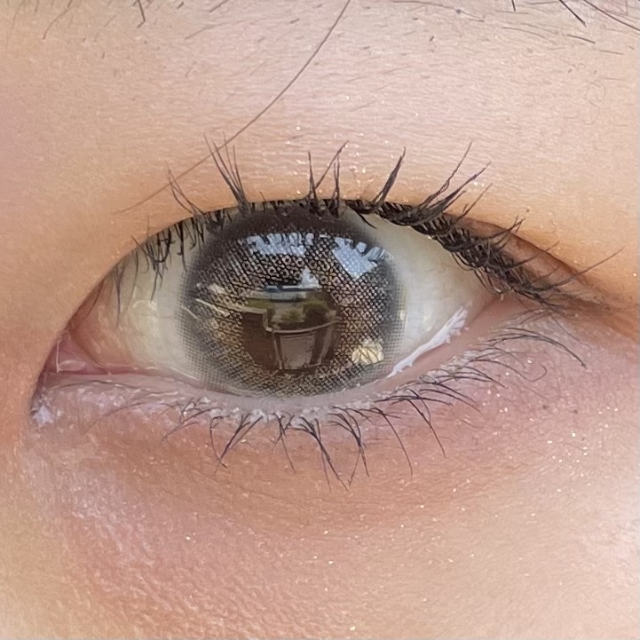 カラコン　レポ　MOLAK ブルベ冬　ブルベ