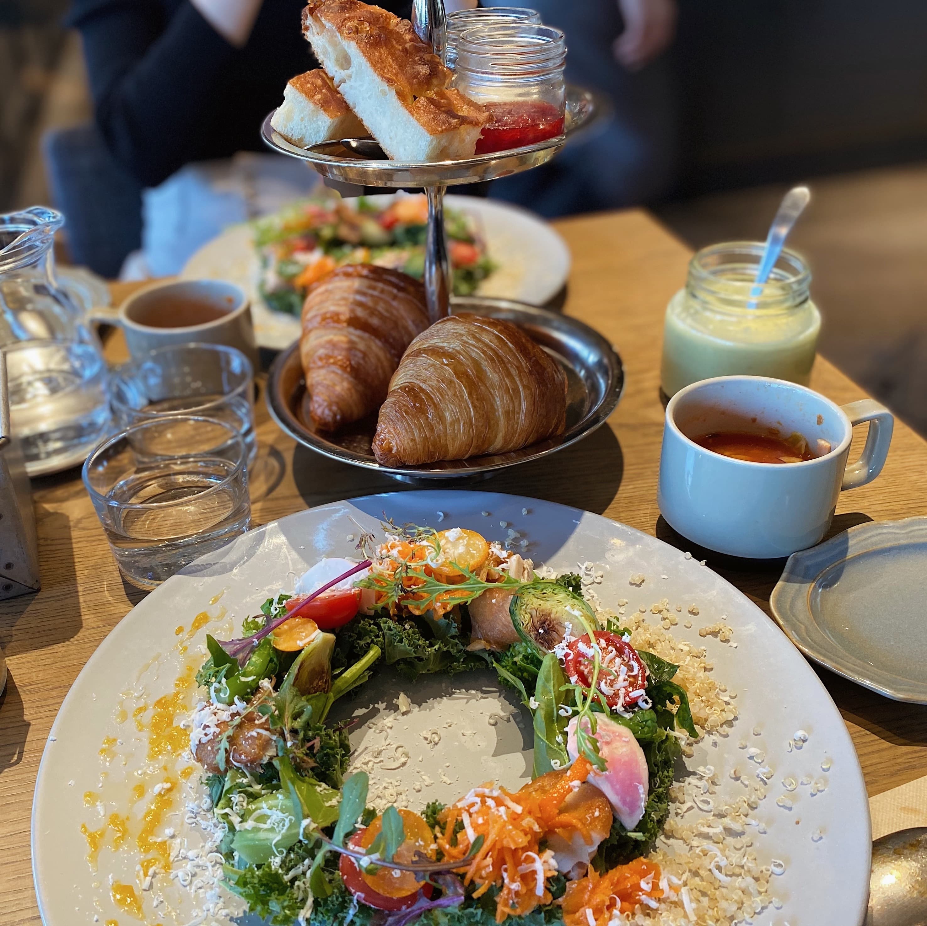 サラダ　ランチ　ののあおやま