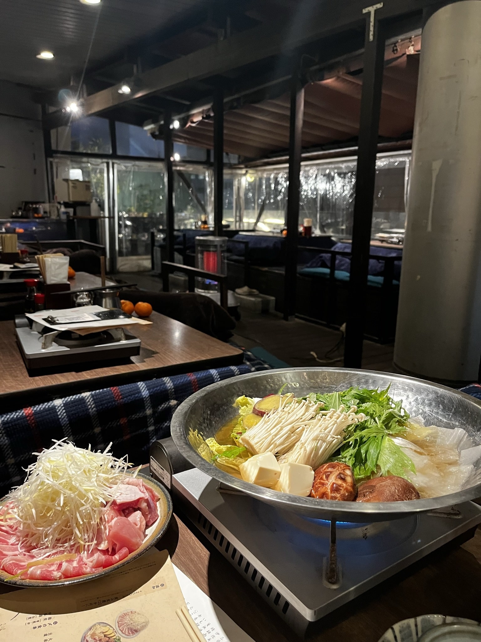 新宿　本家かのや　しゃぶ鍋セット