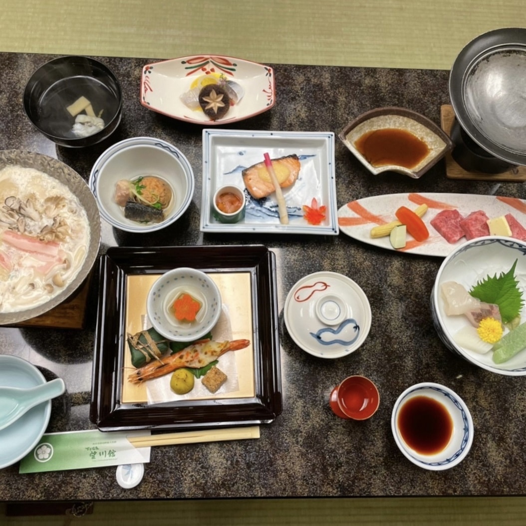 岐阜県　下呂温泉　望川館　旅館　夜ご飯