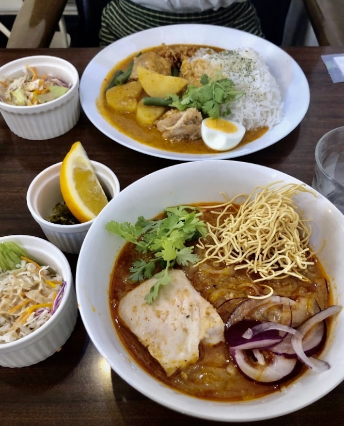 タイ料理　カオソーイ　ランチ