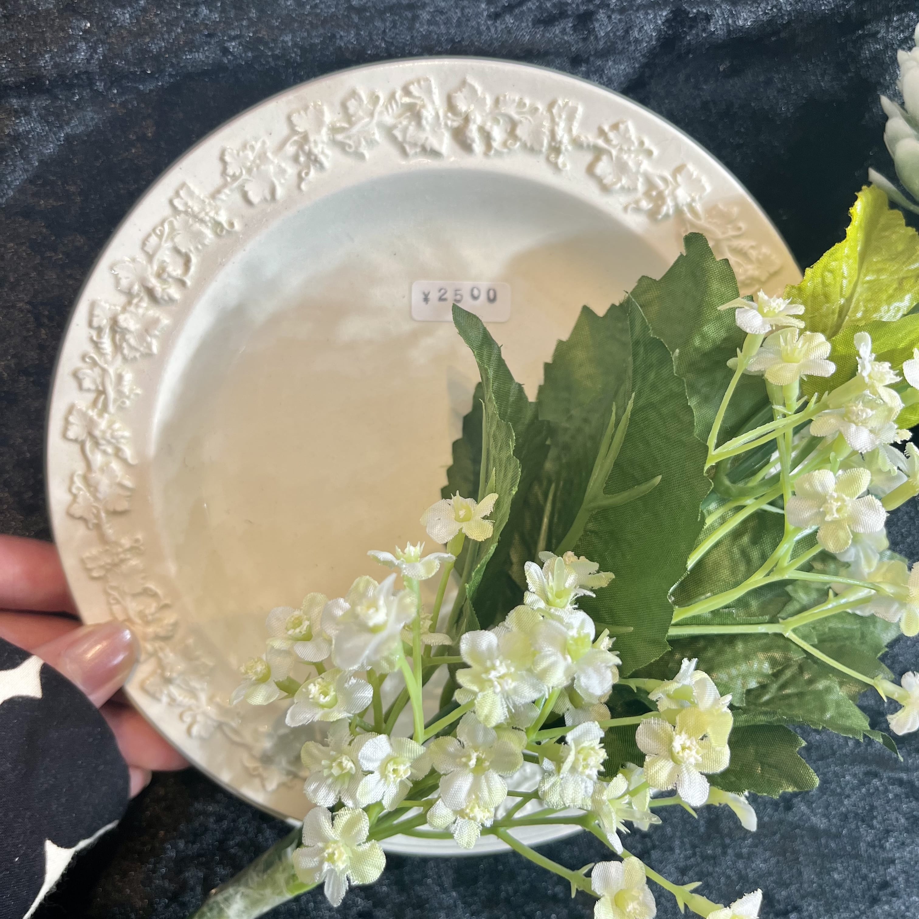 ウェッジウッド　ケーキ皿　¥2,500