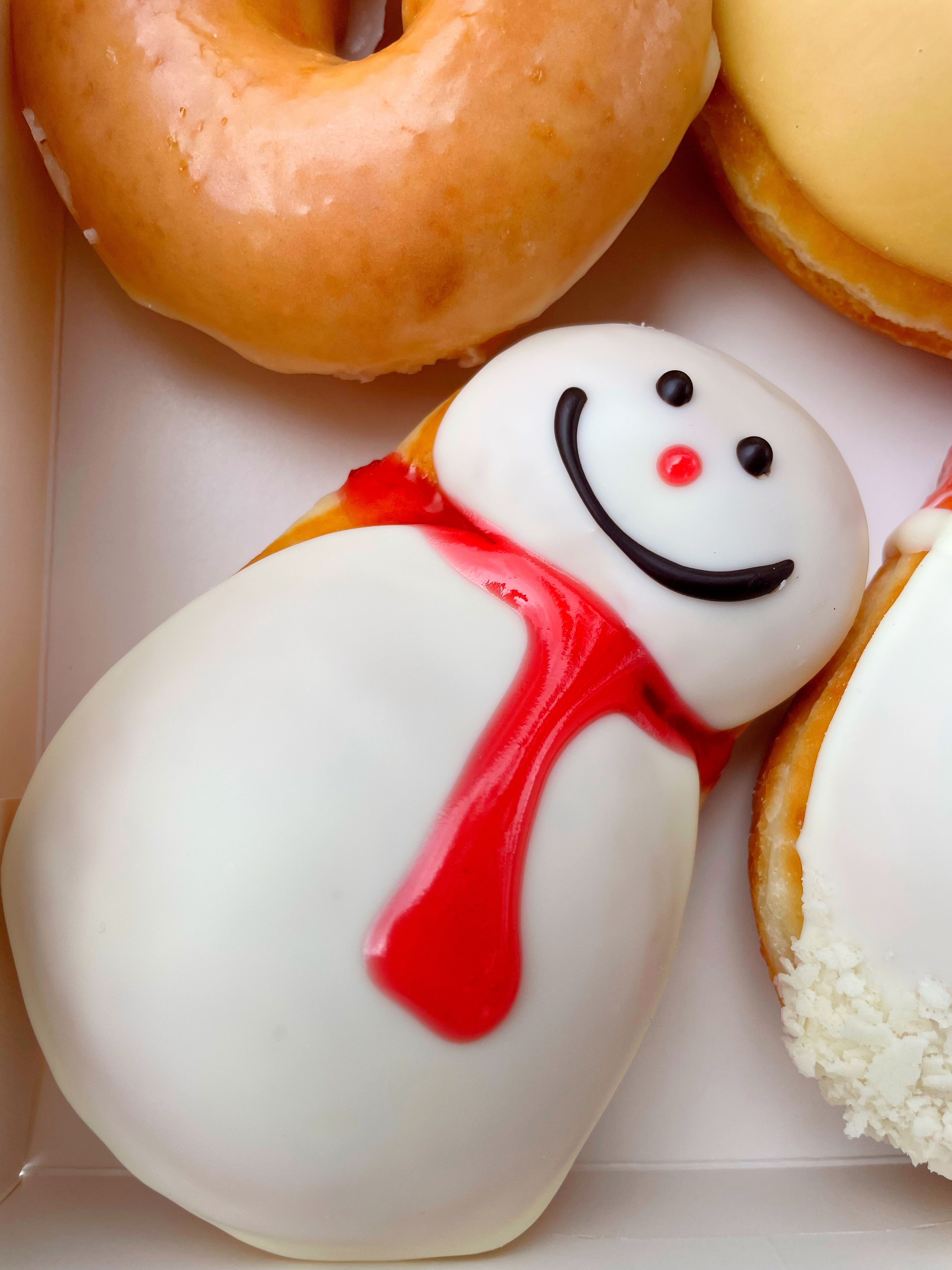 クリスピークリームドーナツ　チョコレートスノーマン　