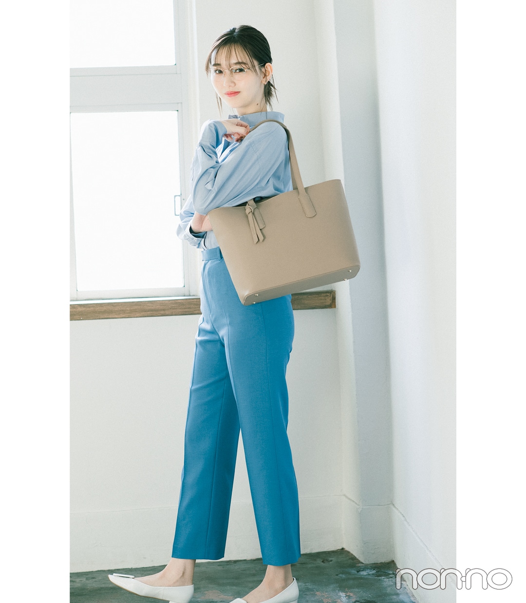 江野沢愛美の新社会人のためのバッグ＆小物モデルカット1-3