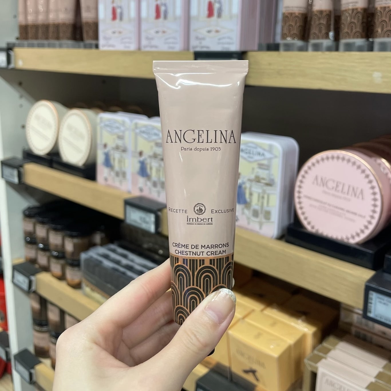 フランス　パリ　アンジェリーナ　マロンペースト