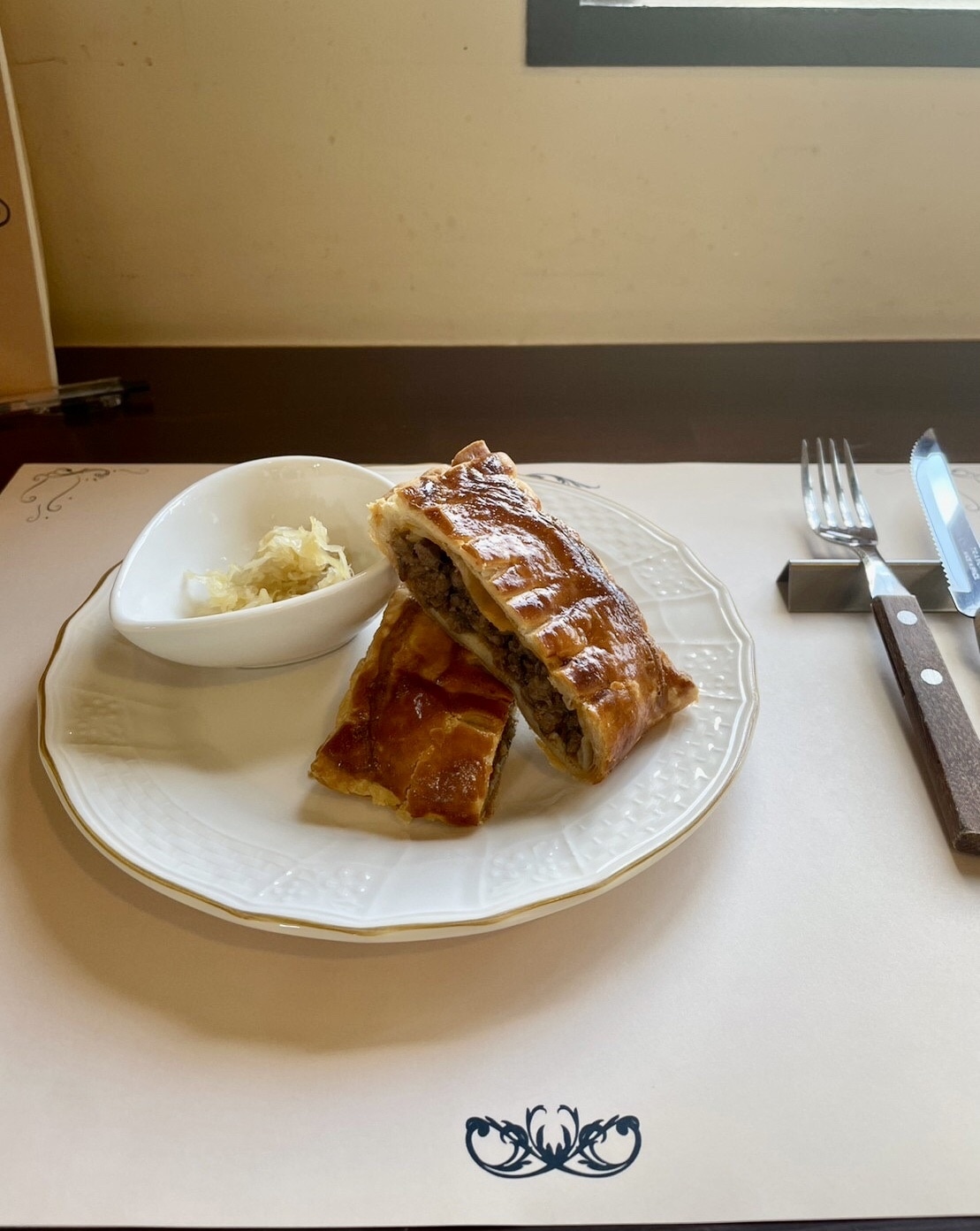 熊木ホットケーキ　ミートパイ　