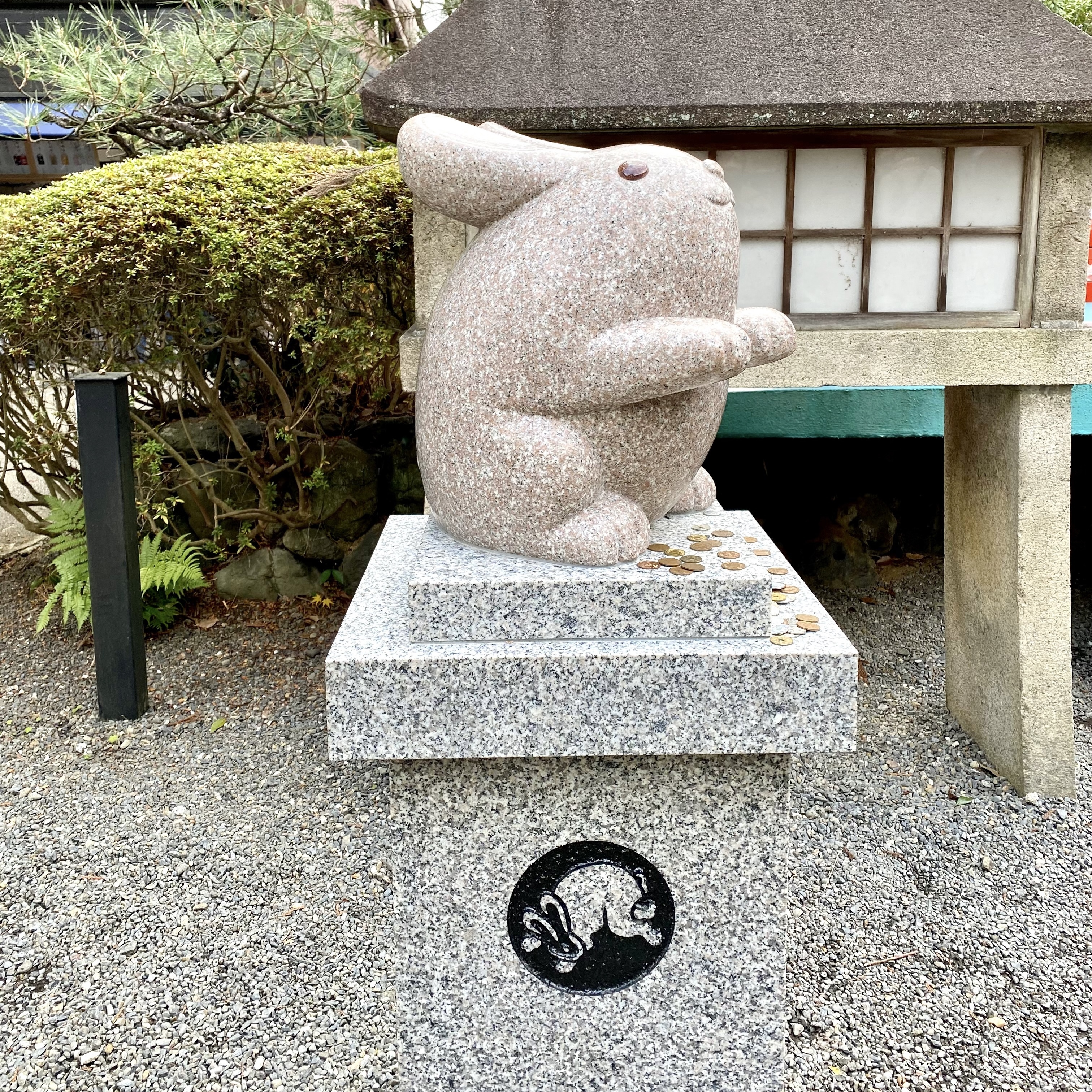 岡崎神社　うさぎ