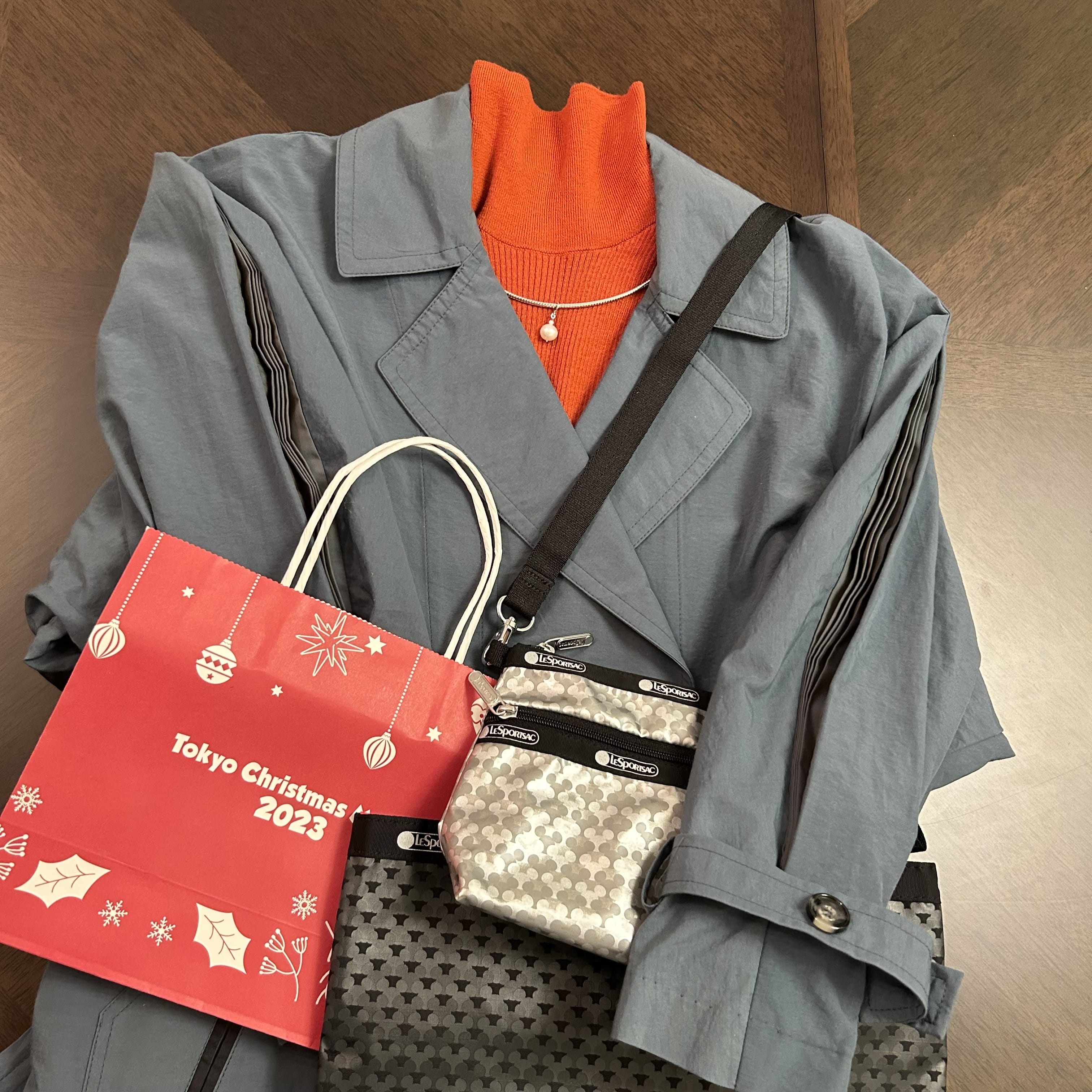 クリスマスマーケット、チェスターコート、大学生コーデ