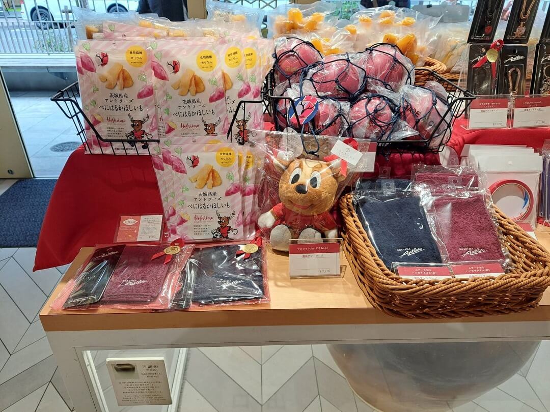 IBARAKI sense　店内　鹿島アントラーズコラボ
