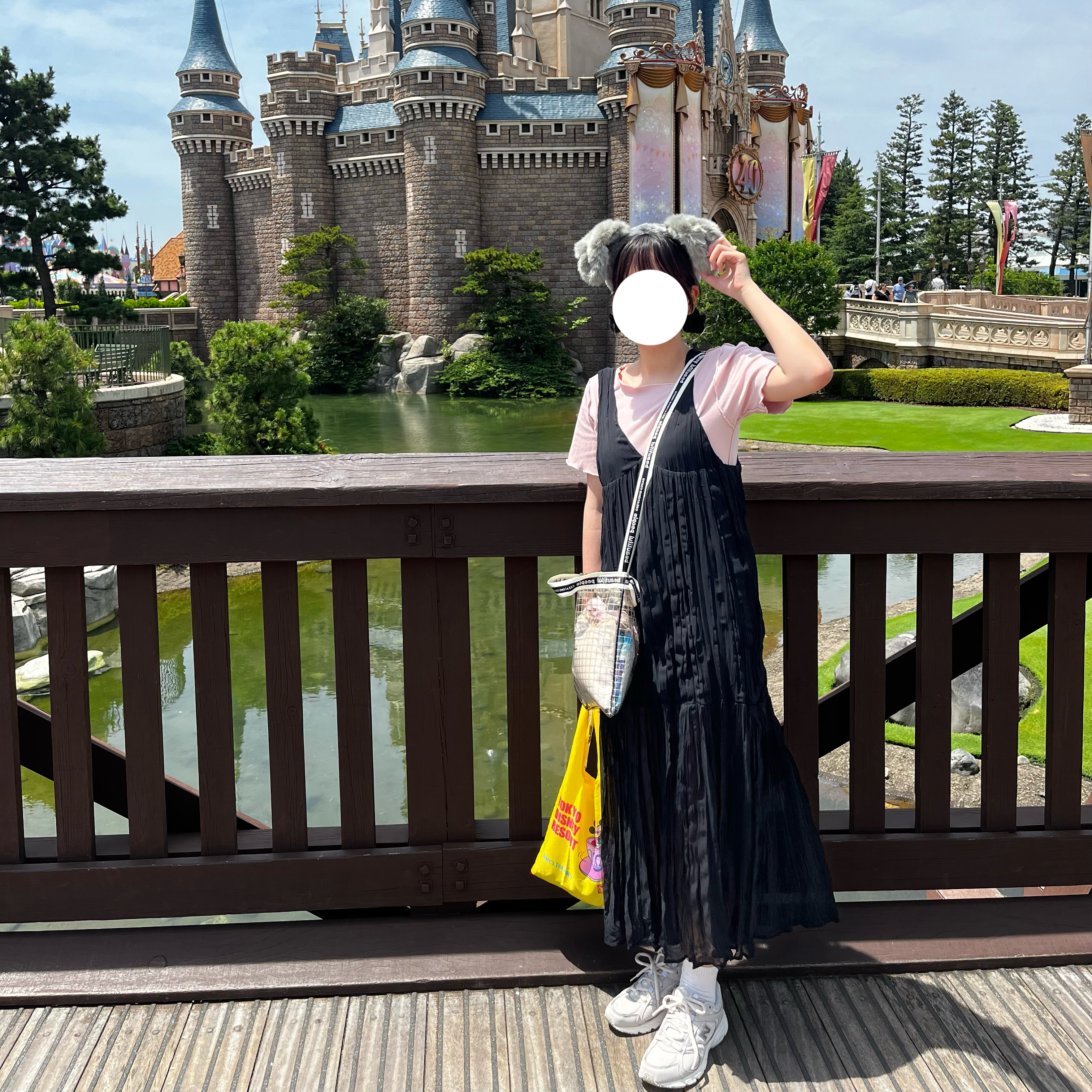 ディズニーコーデ　ワンピース　