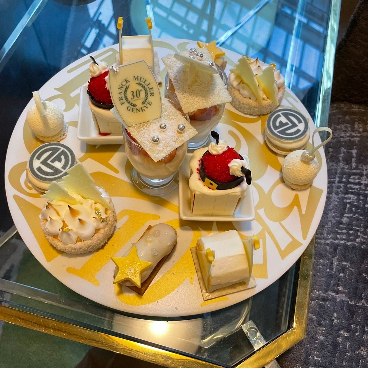 スイスホテル南海大阪　大阪　難波　ホテル　クリスマスアフタヌーンティー　スイーツ