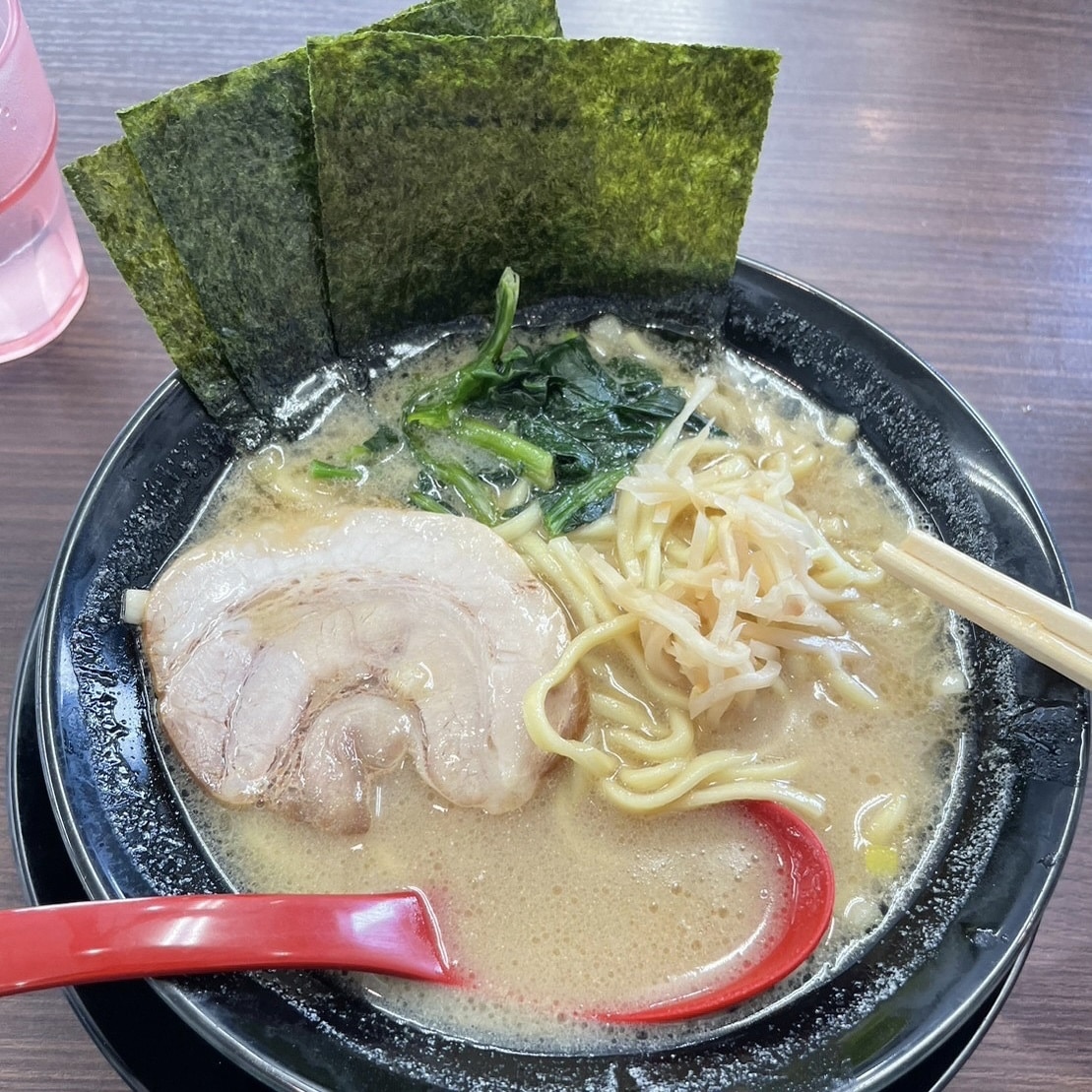 豚骨ラーメン