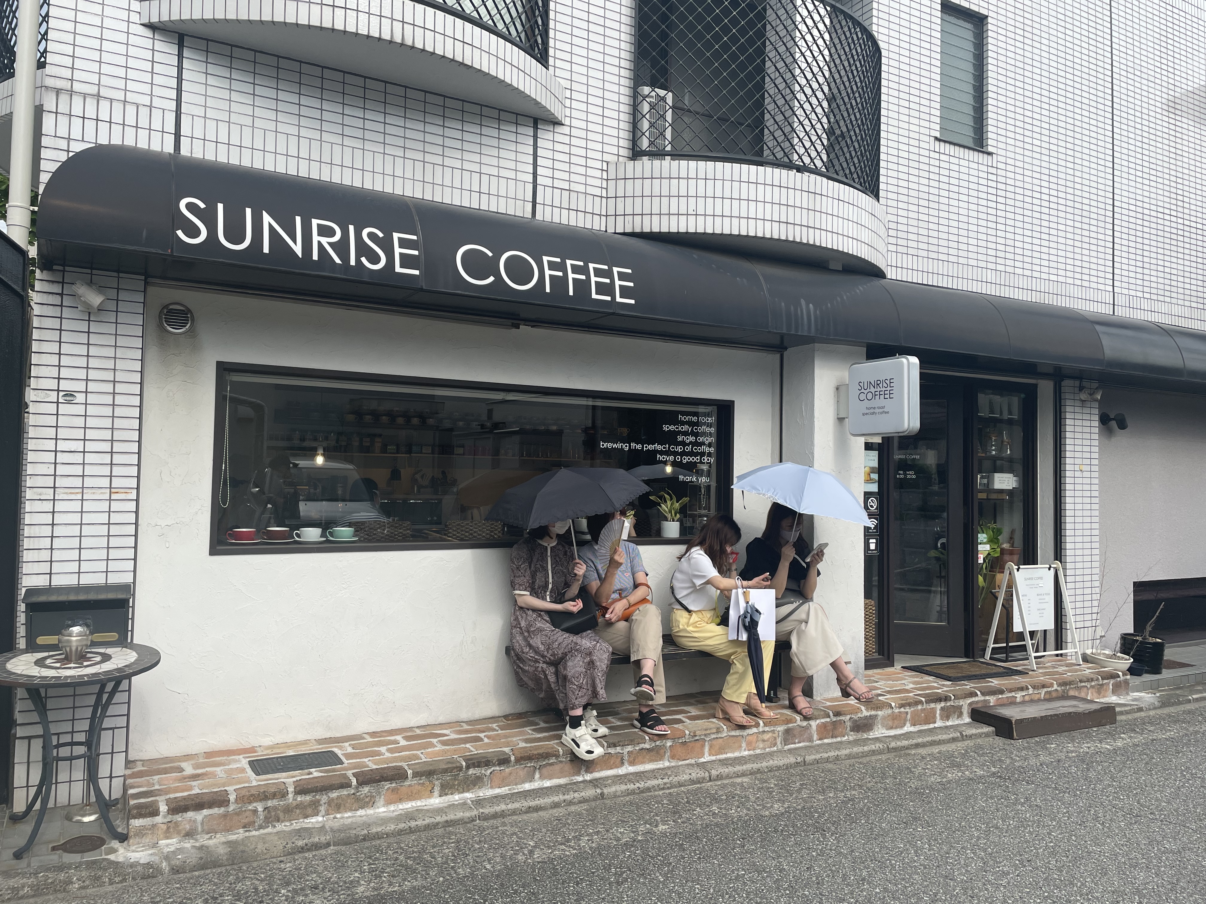 SUNRISE COFFEEの外観