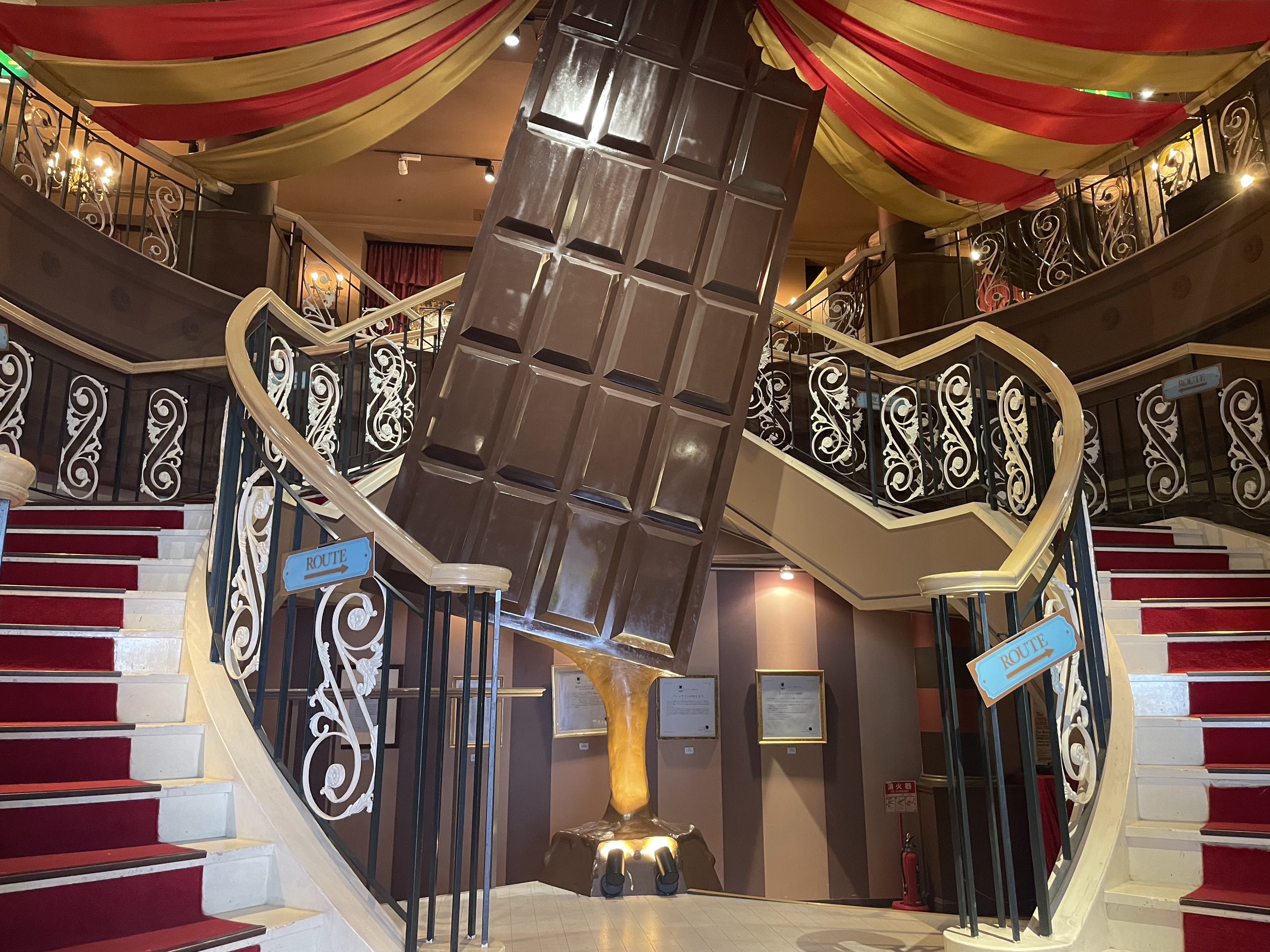 ハウステンボス アトラクションタウン ショコラ伯爵の館 内観