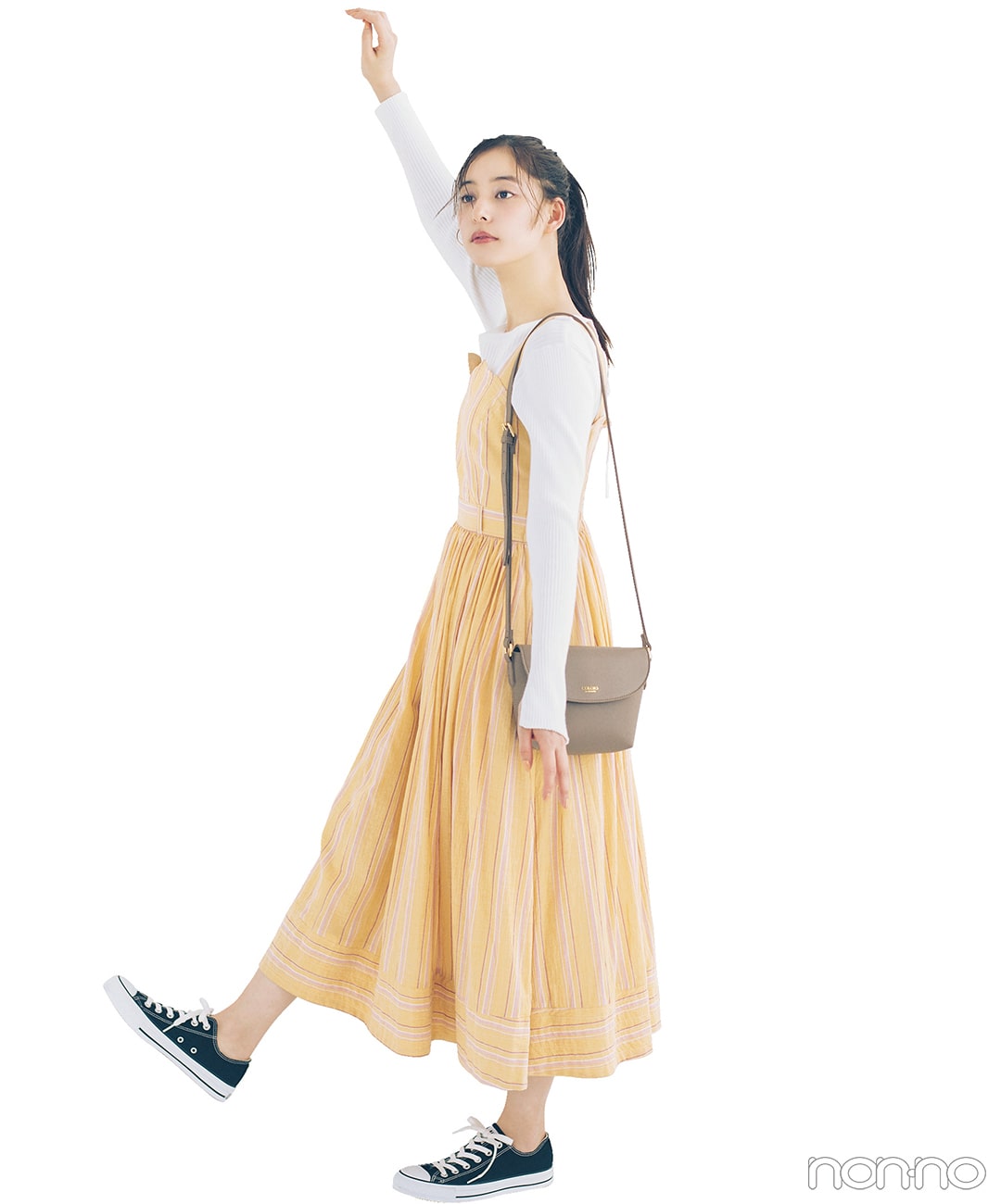 新木優子はイエローのビスチェ風ジャンスカで春を呼び込んで♡【毎日コーデ】