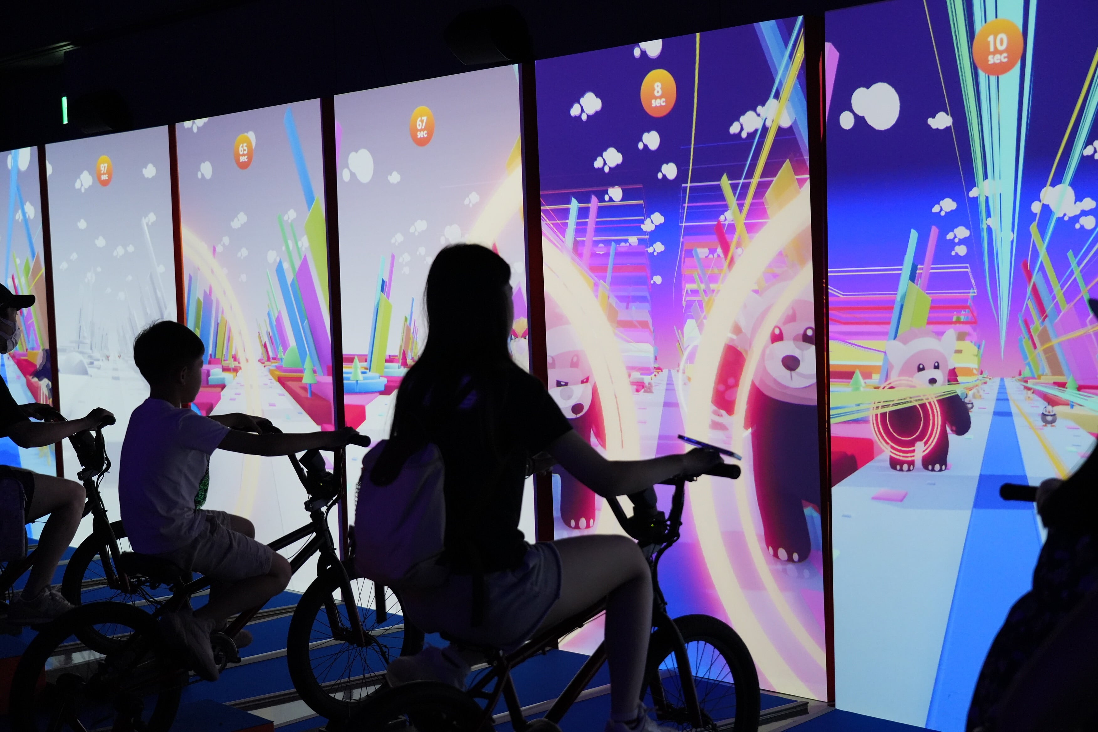 POKÉMON  COLORS　カラーズロードのCOLORS ROAD