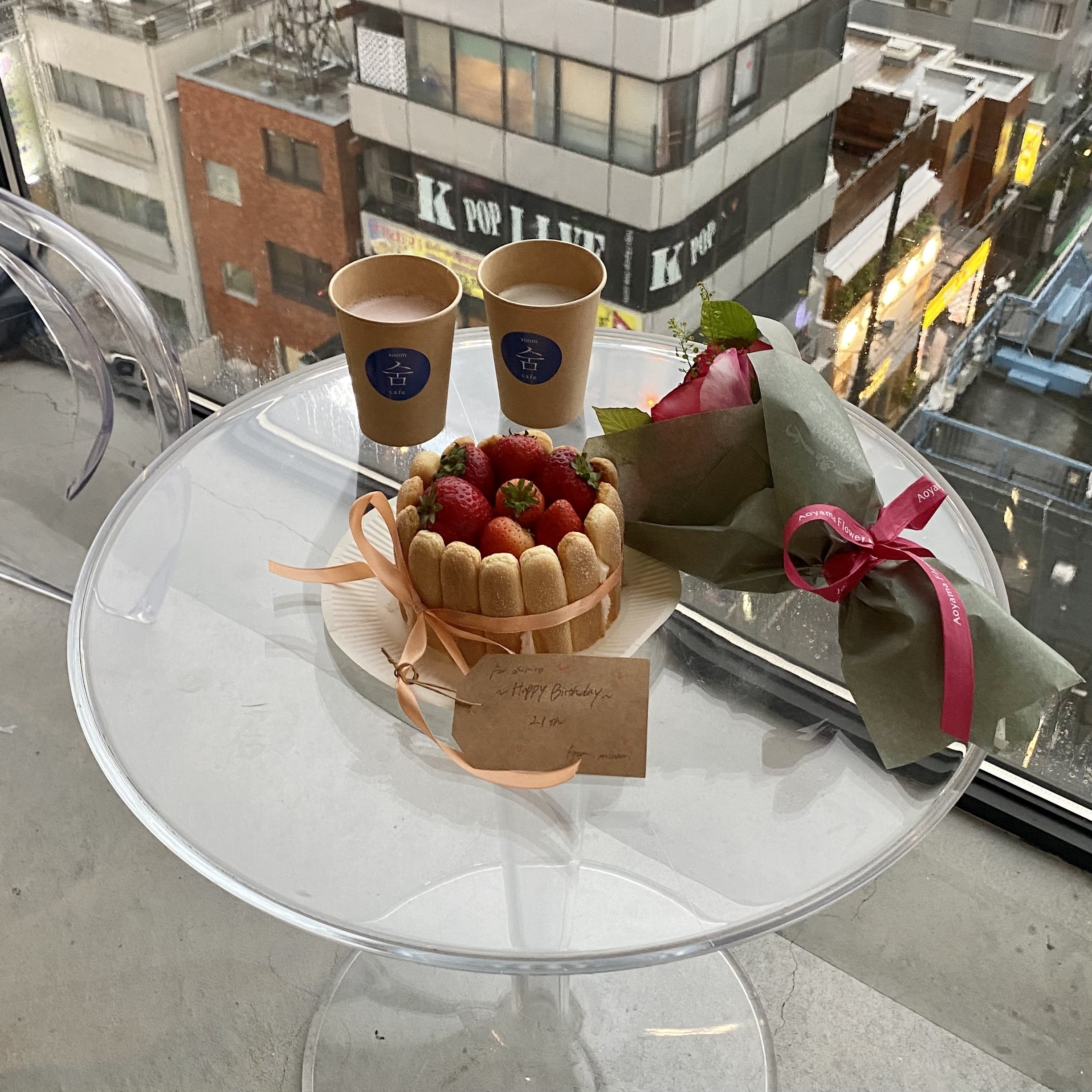 スムカフェでお誕生日お祝い