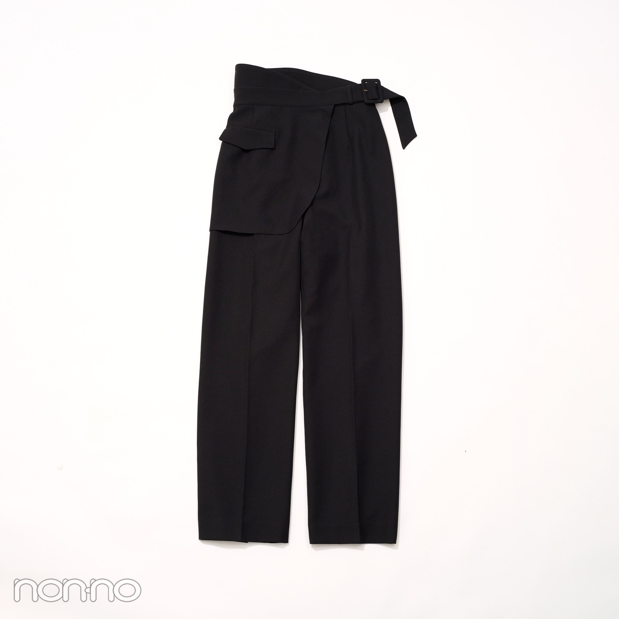 編集部のリアルバイ　LAGUNAMOONのアウトポケットベルトストレートパンツ