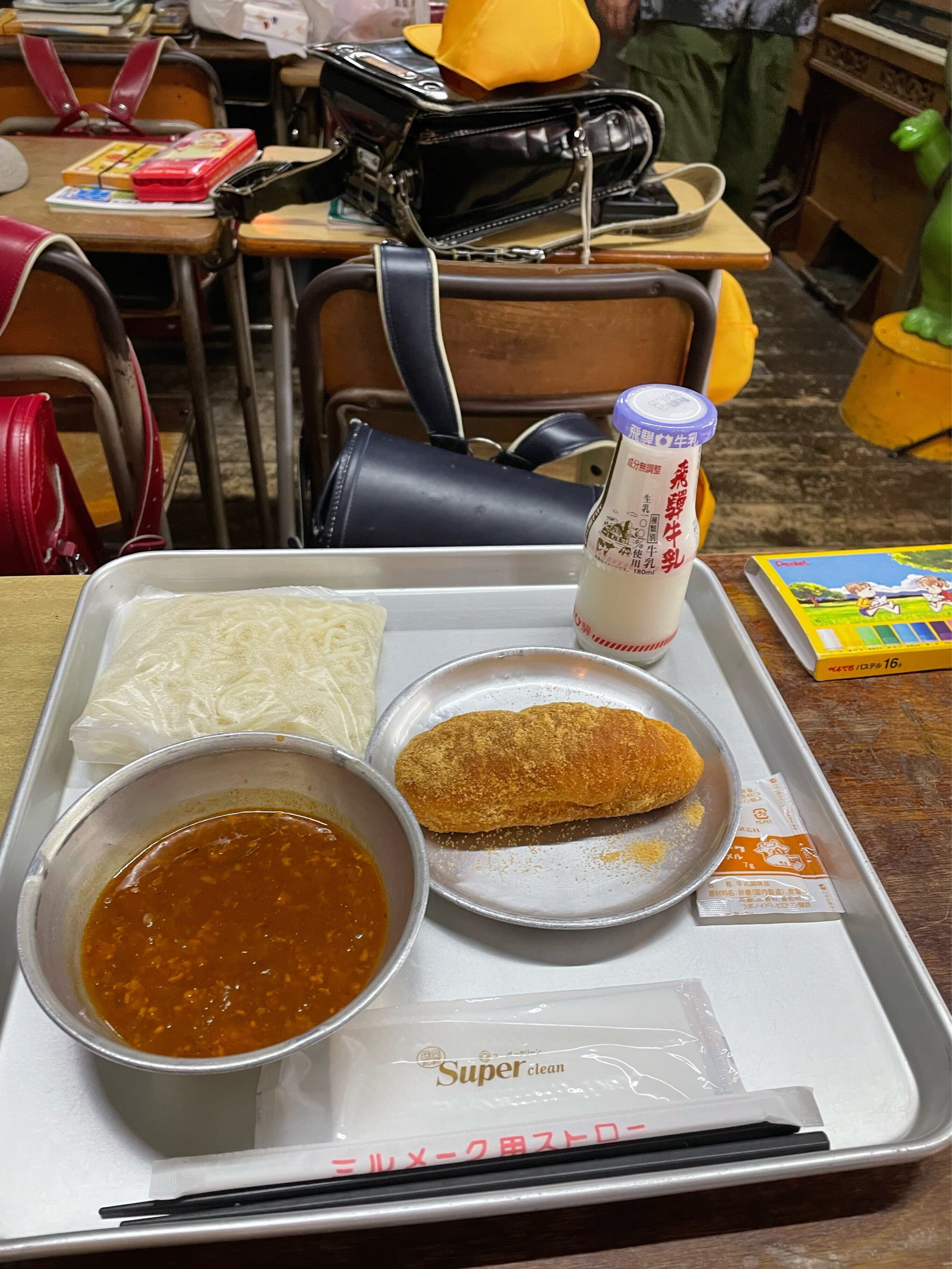 学校 給食 昭和