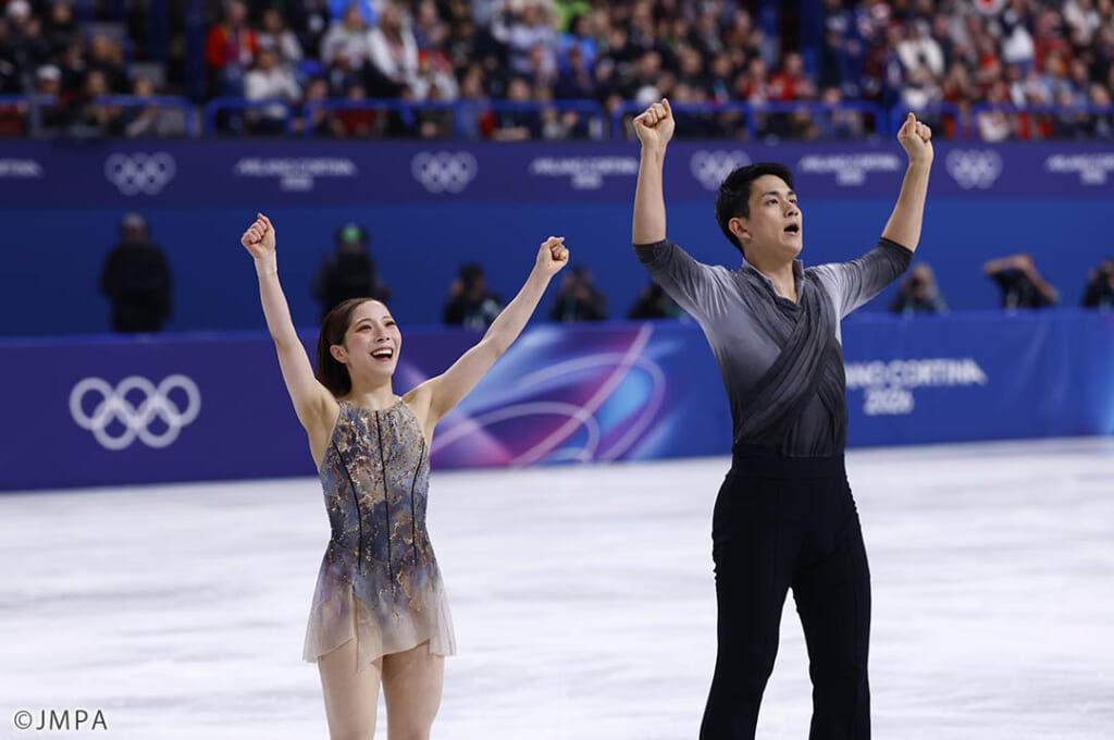 ペアFS　三浦璃来＆木原龍一組。ミラノ五輪フィギュア団体戦でのりくりゅうのフリーの演技後喜ぶ姿