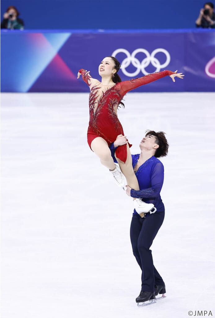 ミラノ五輪フィギュア団体戦での吉田唄菜＆森田真沙也組（うたまさ）FDフェニックスのリフト姿